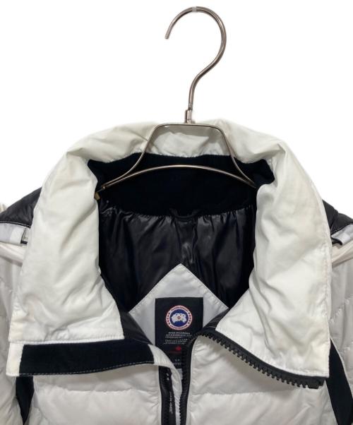 CANADA GOOSE（カナダグース）CANADA GOOSE (カナダグース) UPDATED HYBRIDGE BASE ホワイト サイズ:Sの古着・服飾アイテム