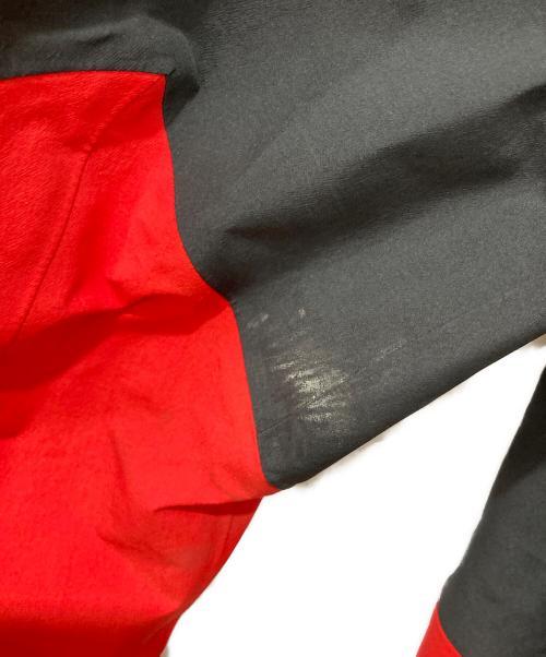 THE NORTH FACE（ザ ノース フェイス）THE NORTH FACE (ザ ノース フェイス) RTG PRO JACKET レッド×ブラック サイズ:Mの古着・服飾アイテム