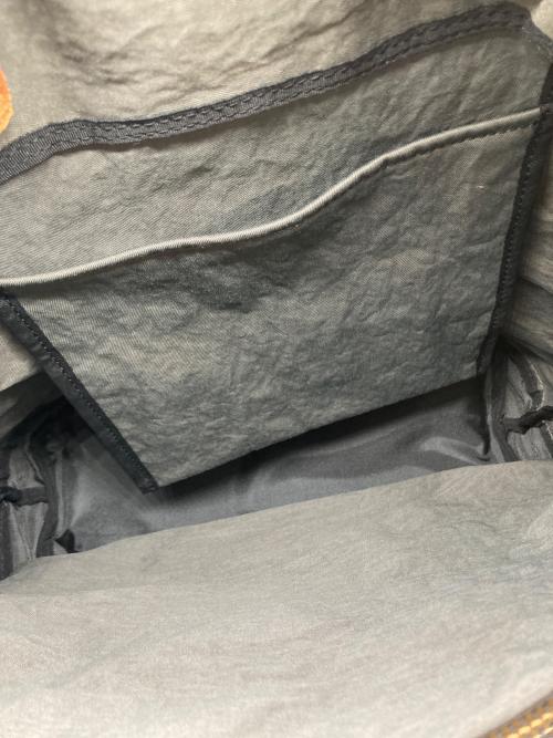 TUTUMU（ツツム）TUTUMU (ツツム) トートバッグ グレーの古着・服飾アイテム