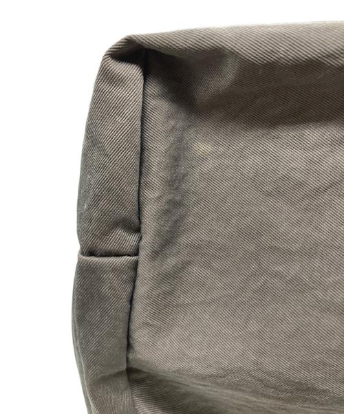 TUTUMU（ツツム）TUTUMU (ツツム) トートバッグ グレーの古着・服飾アイテム