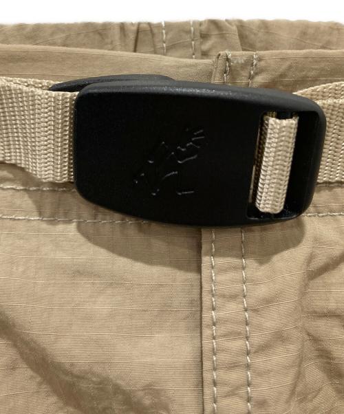 GRAMICCI（グラミチ）GRAMICCI (グラミチ) RHC Ron Herman (アールエイチシー ロンハーマン) ナイロンパンツ ベージュ サイズ:Mの古着・服飾アイテム