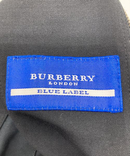 BURBERRY BLUE LABEL（バーバリー ブルー レーベル）BURBERRY BLUE LABEL (バーバリーロンドンブルーレーベル) スタンドカラージャケット ブラック サイズ:38の古着・服飾アイテム