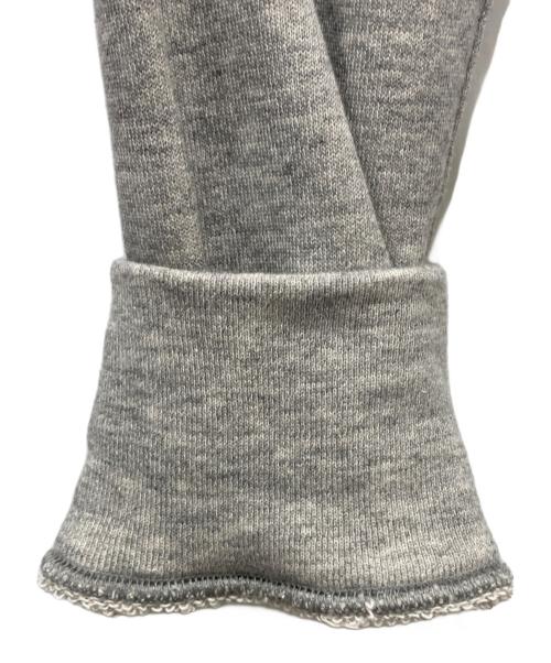 PLAY COMME des GARCONS（プレイコムデギャルソン）PLAY COMME des GARCONS (プレイコムデギャルソン) Zip-Up Hoodie With Red Emblem グレー サイズ:Sの古着・服飾アイテム