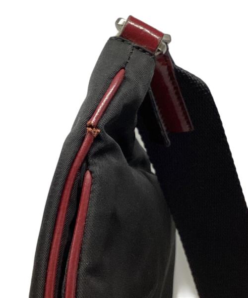 PRADA（プラダ）PRADA (プラダ) ショルダーバッグ ブラックの古着・服飾アイテム