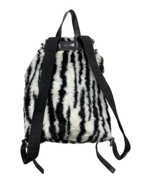 MOSCHINO（モスキーノ）MOSCHINO (モスキーノ) ゼブラ柄ファーリュック ホワイト×ブラックの古着・服飾アイテム