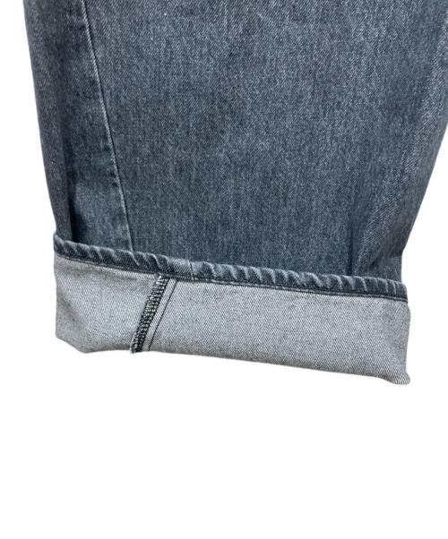 NEEDBY（ニードバイ）NEEDBY (ニードバイ) デニムパンツ グレー サイズ:28の古着・服飾アイテム