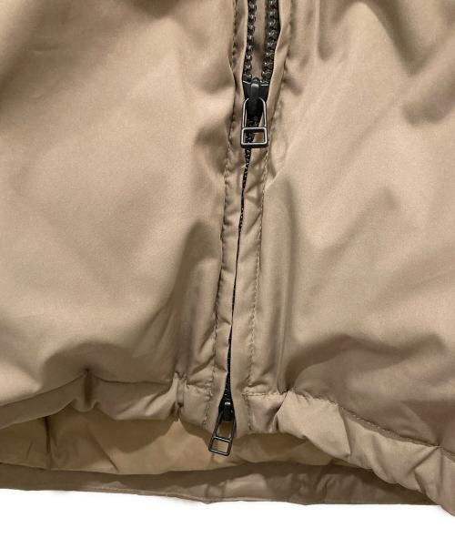 TAION（タイオン）TAION (タイオン) ダウンジャケット ベージュ サイズ:Mの古着・服飾アイテム