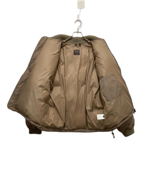 TAION（タイオン）TAION (タイオン) ダウンジャケット ベージュ サイズ:Mの古着・服飾アイテム