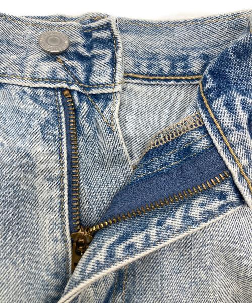 LEVI'S（リーバイス）LEVI'S (リーバイス) ダメージブーツカットデニムパンツ インディゴ サイズ:30の古着・服飾アイテム