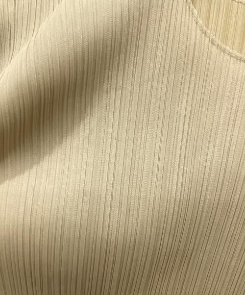 PLEATS PLEASE（プリーツプリーズ）PLEATS PLEASE (プリーツプリーズ) ノースリーブプリーツブラウス イエロー サイズ:3の古着・服飾アイテム