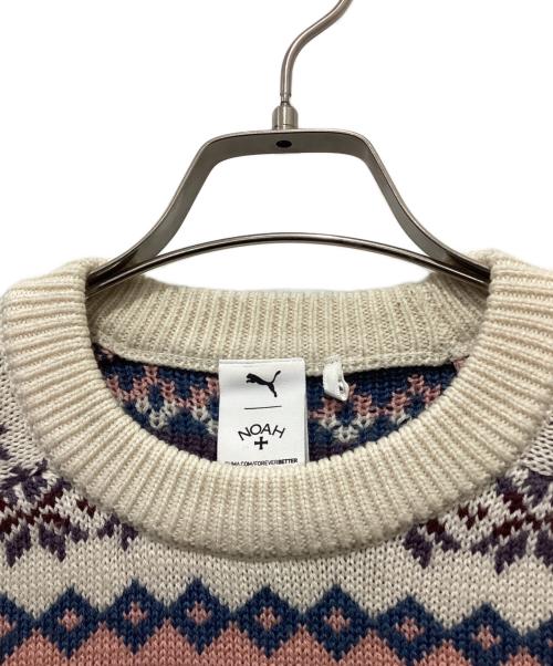 PUMA（プーマ）PUMA (プーマ) Noah (ノア) クルーネックニット ホワイト×ピンク サイズ:Sの古着・服飾アイテム