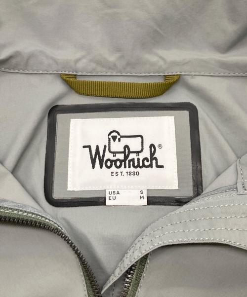 WOOLRICH（ウールリッチ）WOOLRICH (ウールリッチ) ナイロンジャケット グレー サイズ:Sの古着・服飾アイテム