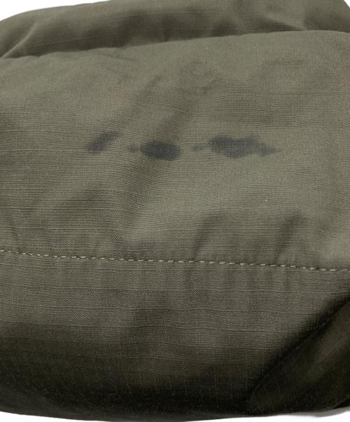 THE NORTHFACE PURPLELABEL（ザ・ノースフェイス パープルレーベル）THE NORTHFACE PURPLELABEL (ザ・ノースフェイス パープルレーベル) Mountain Wind Shoulder Bag カーキの古着・服飾アイテム