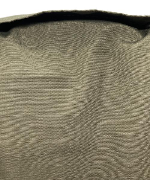 THE NORTHFACE PURPLELABEL（ザ・ノースフェイス パープルレーベル）THE NORTHFACE PURPLELABEL (ザ・ノースフェイス パープルレーベル) Mountain Wind Shoulder Bag カーキの古着・服飾アイテム