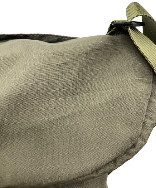 THE NORTHFACE PURPLELABEL（ザ・ノースフェイス パープルレーベル）THE NORTHFACE PURPLELABEL (ザ・ノースフェイス パープルレーベル) Mountain Wind Shoulder Bag カーキの古着・服飾アイテム