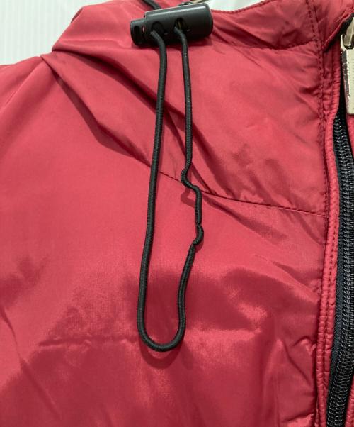 BURBERRY BLACK LABEL（バーバリーブラックレーベル）BURBERRY BLACK LABEL (バーバリーブラックレーベル) ダウンジャケット レッド×ブラック サイズ:Lの古着・服飾アイテム