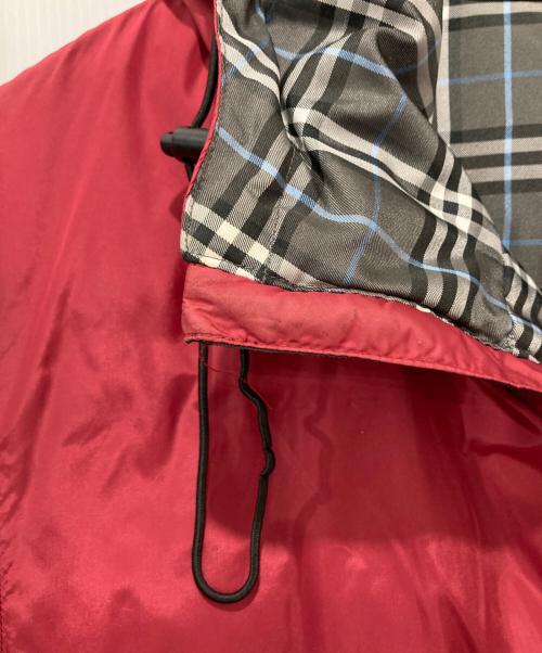 BURBERRY BLACK LABEL（バーバリーブラックレーベル）BURBERRY BLACK LABEL (バーバリーブラックレーベル) ダウンジャケット レッド×ブラック サイズ:Lの古着・服飾アイテム