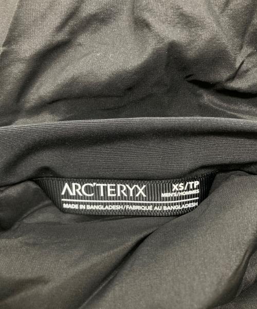 ARC'TERYX（アークテリクス）ARC'TERYX (アークテリクス) ATOM HEAVYWEIGHT HOODY ブラック サイズ:XSの古着・服飾アイテム