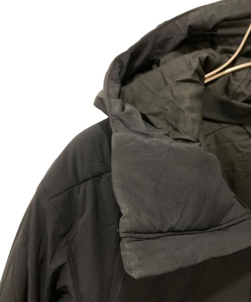 ARC'TERYX（アークテリクス）ARC'TERYX (アークテリクス) ATOM HEAVYWEIGHT HOODY ブラック サイズ:XSの古着・服飾アイテム