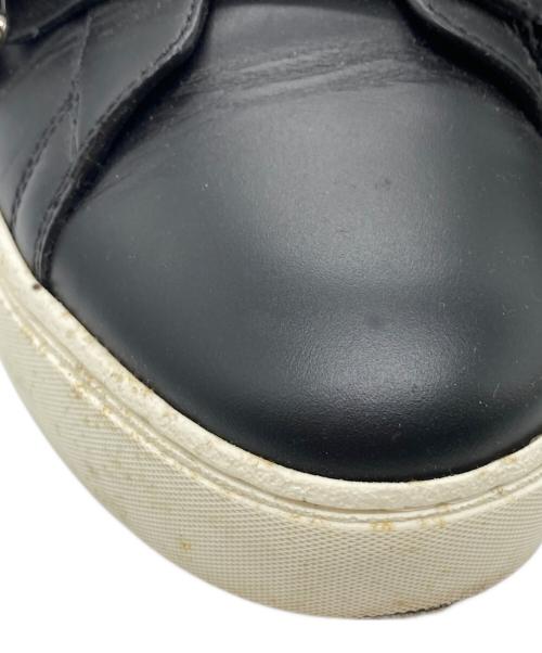 VALENTINO（ヴァレンティノ）VALENTINO (ヴァレンティノ) ロックスタッズ レザーベルト スニーカー ブラック サイズ:40の古着・服飾アイテム