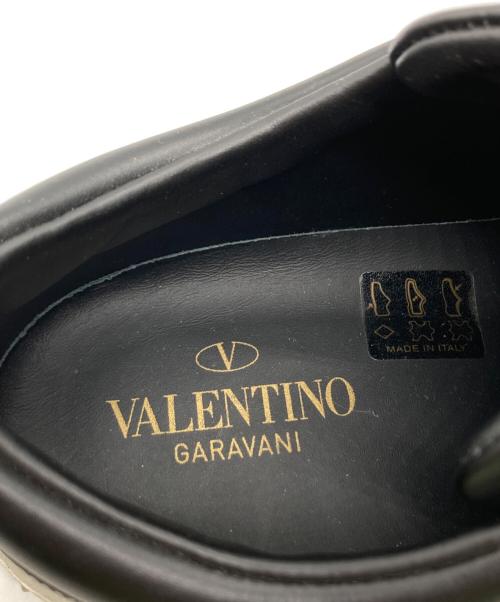 VALENTINO（ヴァレンティノ）VALENTINO (ヴァレンティノ) ロックスタッズ レザーベルト スニーカー ブラック サイズ:40の古着・服飾アイテム