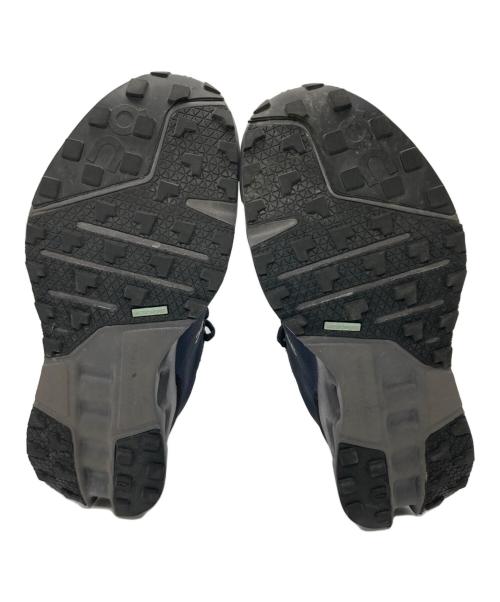 on（オン）on (オン) Cloudsurfer Trail Waterproof グレー サイズ:26の古着・服飾アイテム