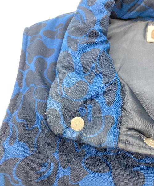 A BATHING APE（アベイシングエイプ）A BATHING APE (ア ベイシング エイプ) ダウンベスト ブルー サイズ:Mの古着・服飾アイテム