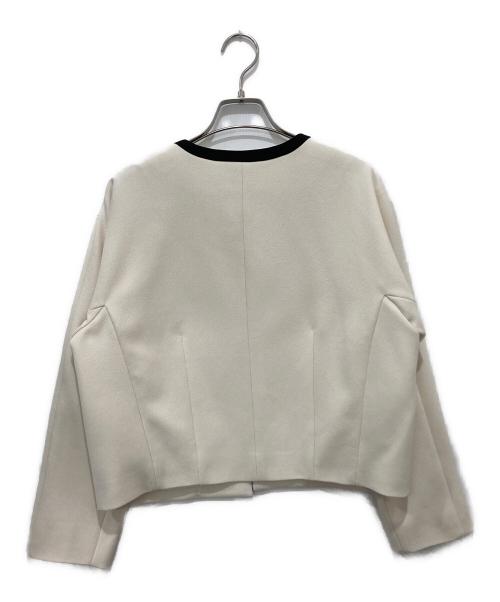 DRESSTERIOR（ドレステリア）DRESSTERIOR (ドレステリア) バイカラーショートジャケット ホワイト サイズ:38の古着・服飾アイテム