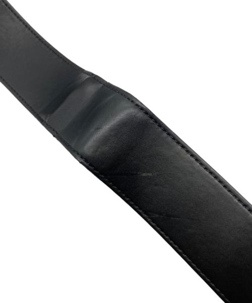 VALENTINO GARAVANI（ヴァレンティノ・ガラヴァーニ）VALENTINO GARAVANI (ヴァレンティノ・ガラヴァーニ) ショルダーバッグ ブラックの古着・服飾アイテム