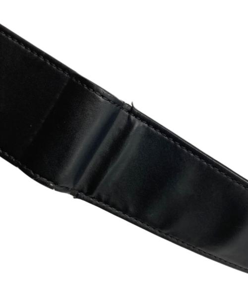 VALENTINO GARAVANI（ヴァレンティノ・ガラヴァーニ）VALENTINO GARAVANI (ヴァレンティノ・ガラヴァーニ) ショルダーバッグ ブラックの古着・服飾アイテム