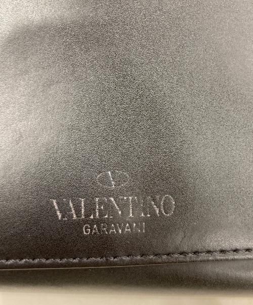 VALENTINO GARAVANI（ヴァレンティノ・ガラヴァーニ）VALENTINO GARAVANI (ヴァレンティノ・ガラヴァーニ) ショルダーバッグ ブラックの古着・服飾アイテム