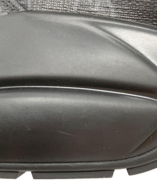 GUCCI（グッチ）GUCCI (グッチ) ライトン ローカットスニーカー ブラック サイズ:7の古着・服飾アイテム