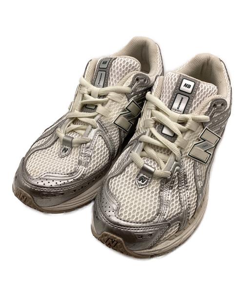 NEW BALANCE（ニューバランス）NEW BALANCE (ニューバランス) ローカットスニーカー ホワイト×グリーン サイズ:27の古着・服飾アイテム