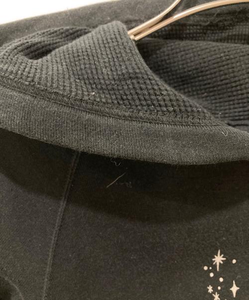 Roen（ロエン）Roen (ロエン) DISNEY (ディズニー) ティンカーベルプリントパーカー ブラック サイズ:44の古着・服飾アイテム