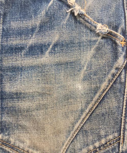 n(n) by NUMBER (N)INE（エヌエヌバイナンバーナイン）n(n) by NUMBER (N)INE (エヌエヌバイナンバーナイン) ダメージ加工ダーツデニムパンツ インディゴ サイズ:2の古着・服飾アイテム