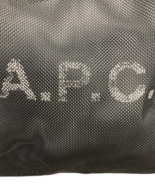 A.P.C.（アーペーセー）A.P.C. (アーペーセー) メッシュトートバッグ ブラックの古着・服飾アイテム