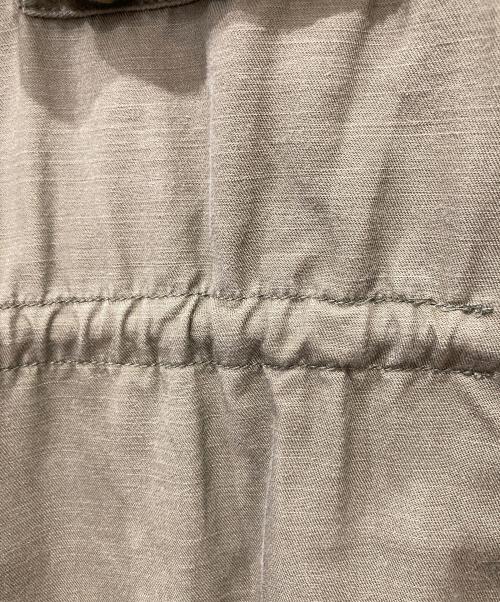 MUSE de Deuxieme Classe（ミューズ ドゥーズィエム クラス）MUSE de Deuxieme Classe (ミューズ ドゥーズィエム クラス) ミリタリーブルゾン カーキ サイズ:不明の古着・服飾アイテム