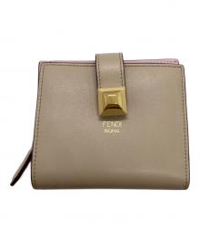 FENDI（フェンディ）の古着「2つ折り財布」｜ベージュ