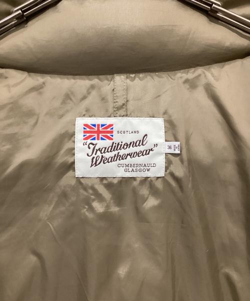 Traditional Weatherwear（トラディショナルウェザーウェア）Traditional Weatherwear (トラディショナルウェザーウェア) HASELEY DOWN PACKABLE ベージュ サイズ:36の古着・服飾アイテム