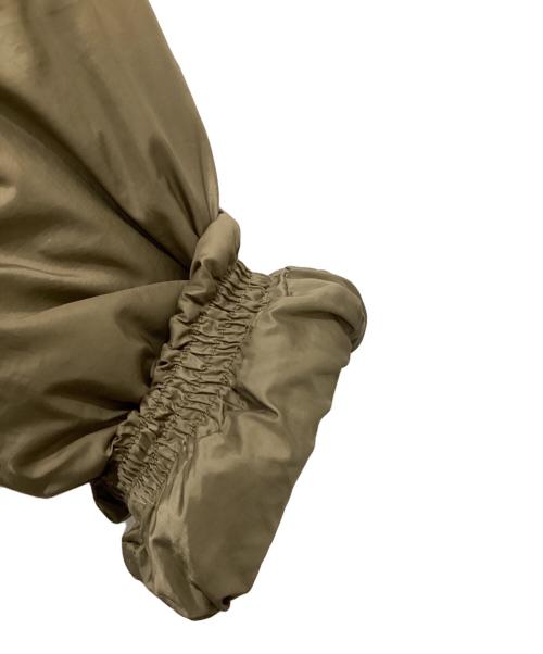 Traditional Weatherwear（トラディショナルウェザーウェア）Traditional Weatherwear (トラディショナルウェザーウェア) HASELEY DOWN PACKABLE ベージュ サイズ:36の古着・服飾アイテム