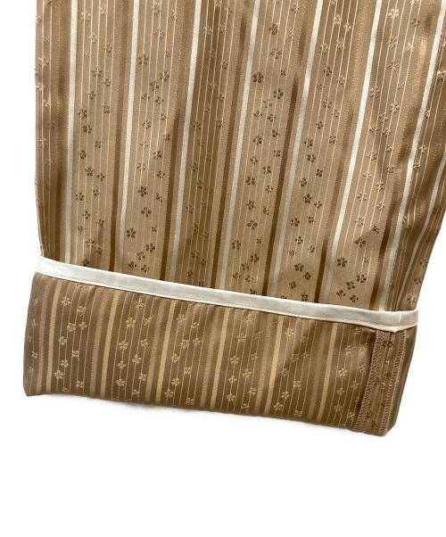 Mame Kurogouchi（マメクロゴウチ）Mame Kurogouchi (マメクロゴウチ) フローラルストライプシルクジャガードパンツ ベージュ サイズ:1の古着・服飾アイテム