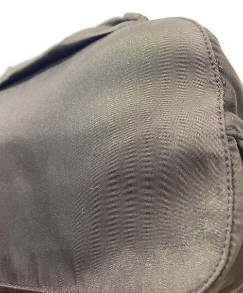 PRADA（プラダ）PRADA (プラダ) ナイロンリュック カーキの古着・服飾アイテム