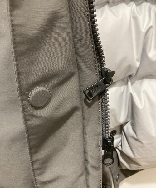 THE NORTH FACE（ザ ノース フェイス）THE NORTH FACE (ザ ノース フェイス) ダウンコート グレー サイズ:Mの古着・服飾アイテム