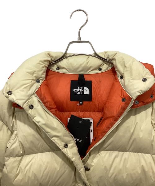THE NORTH FACE（ザ ノース フェイス）THE NORTH FACE (ザ ノース フェイス) CAMP Sierra Short ベージュ×オレンジ サイズ:Mの古着・服飾アイテム