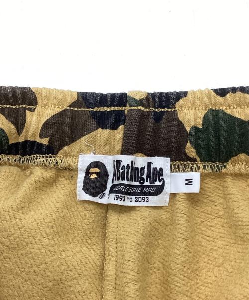 A BATHING APE（ア ベイシング エイプ）A BATHING APE (ア ベイシング エイプ) 1st Camo Sweat Pants カーキ サイズ:Mの古着・服飾アイテム