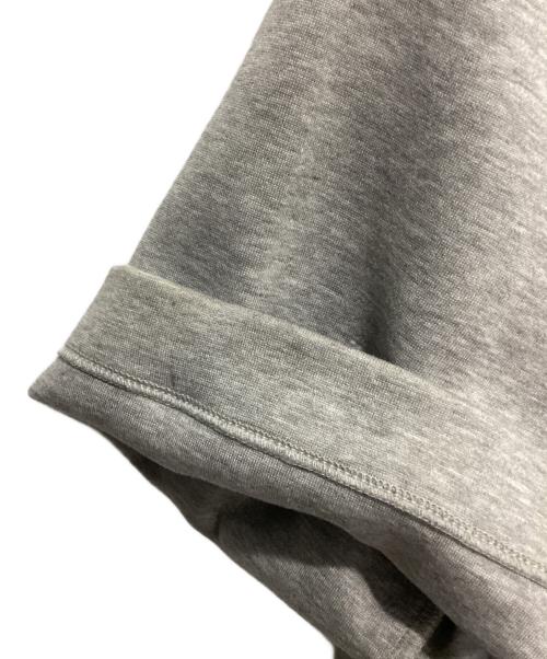 PRADA（プラダ）PRADA (プラダ) バナナロゴスウェットTシャツ グレー サイズ:Mの古着・服飾アイテム