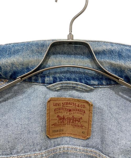 LEVI'S（リーバイス）LEVI'S (リーバイス) デニムジャケット インディゴ サイズ:42の古着・服飾アイテム