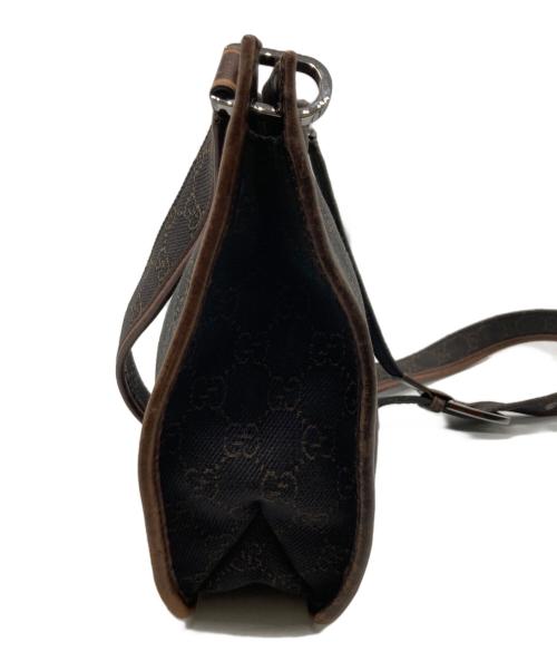 GUCCI（グッチ）GUCCI (グッチ) GGキャンバスショルダーバッグ ブラウン×ブラックの古着・服飾アイテム