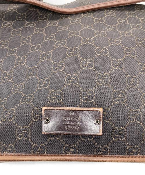 GUCCI（グッチ）GUCCI (グッチ) GGキャンバスショルダーバッグ ブラウン×ブラックの古着・服飾アイテム