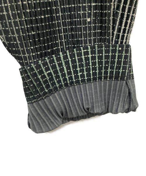HOMME PLISSE ISSEY MIYAKE（オム プリッセ イッセイ ミヤケ）HOMME PLISSE ISSEY MIYAKE (オム プリッセ イッセイ ミヤケ) NETWORK CHECK テーパードパンツ グリーン サイズ:2の古着・服飾アイテム